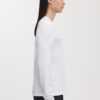 Das Langarm-T-Shirt