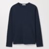 Das Langarm-T-Shirt