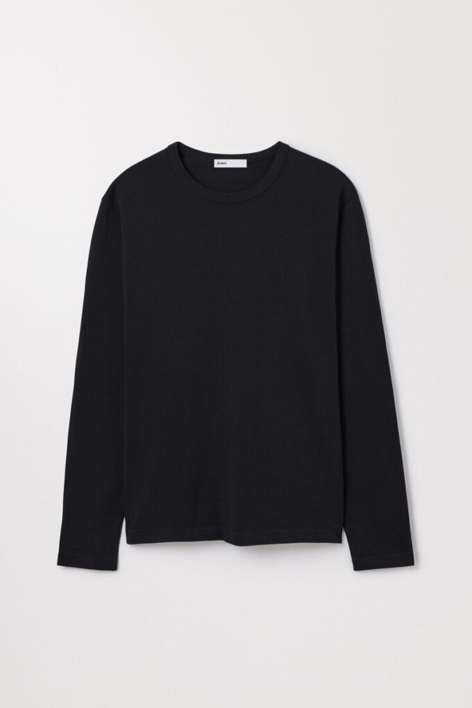 Das Langarm-T-Shirt