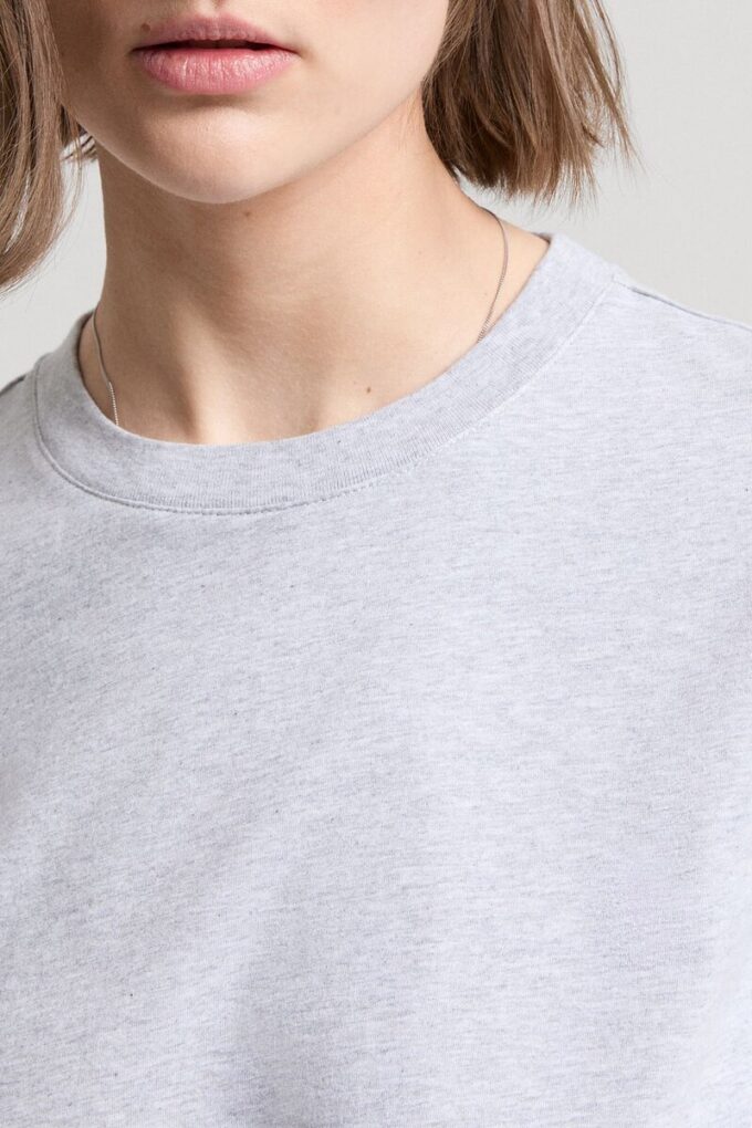 Das Langarm-T-Shirt – Archiv Das Langarm-T-Shirt – Archiv