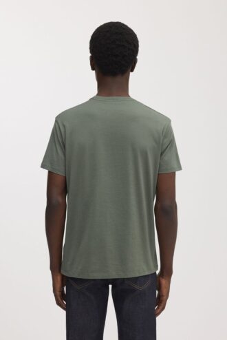 Das leichte T-Shirt