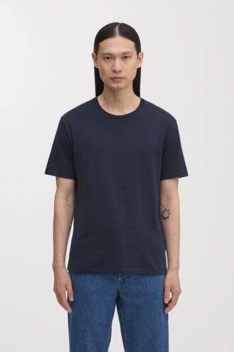 Das leichte T-Shirt