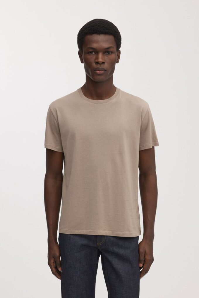 Das leichte T-Shirt Das leichte T-Shirt