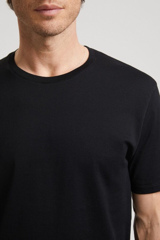 Das leichte T-Shirt – Archiv Das leichte T-Shirt – Archiv