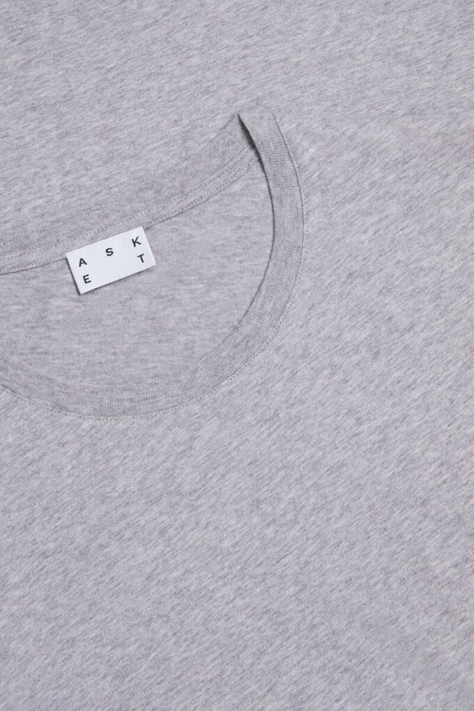 Das leichte T-Shirt – Archiv Das leichte T-Shirt – Archiv