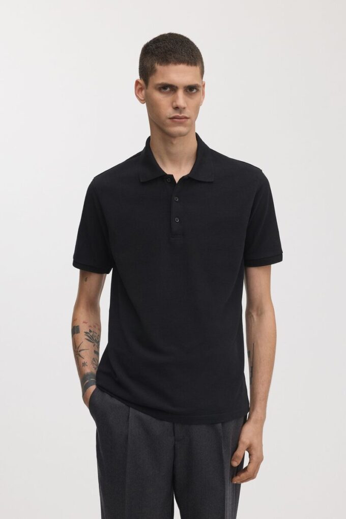 Das Piqué-Polo