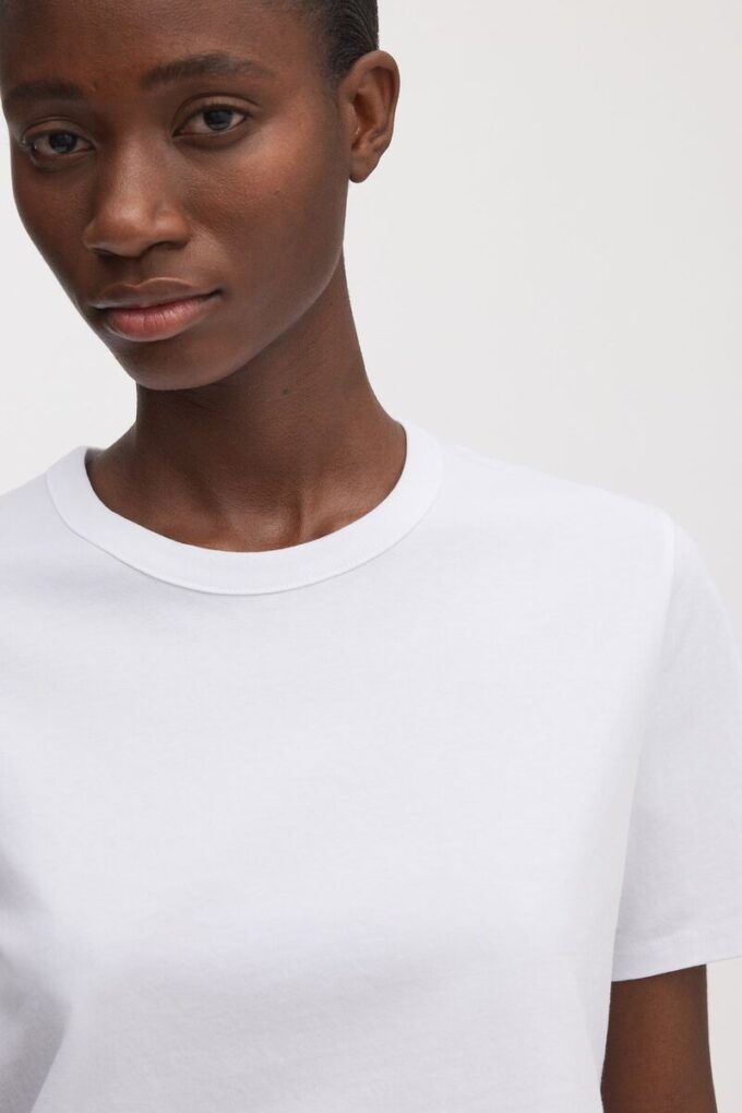 Das T-Shirt