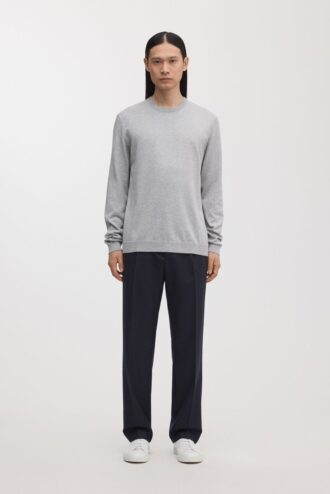 Der Baumwollpullover