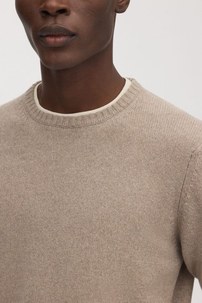 Der Kaschmirpullover Der Kaschmirpullover