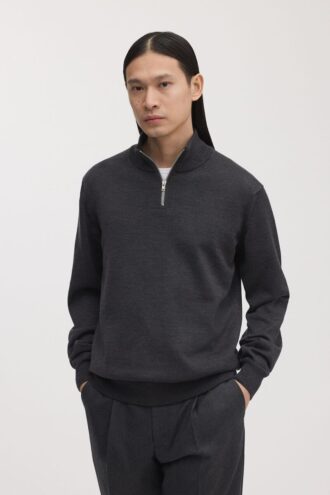 Der Merino-Pullover mit halbem Reißverschluss