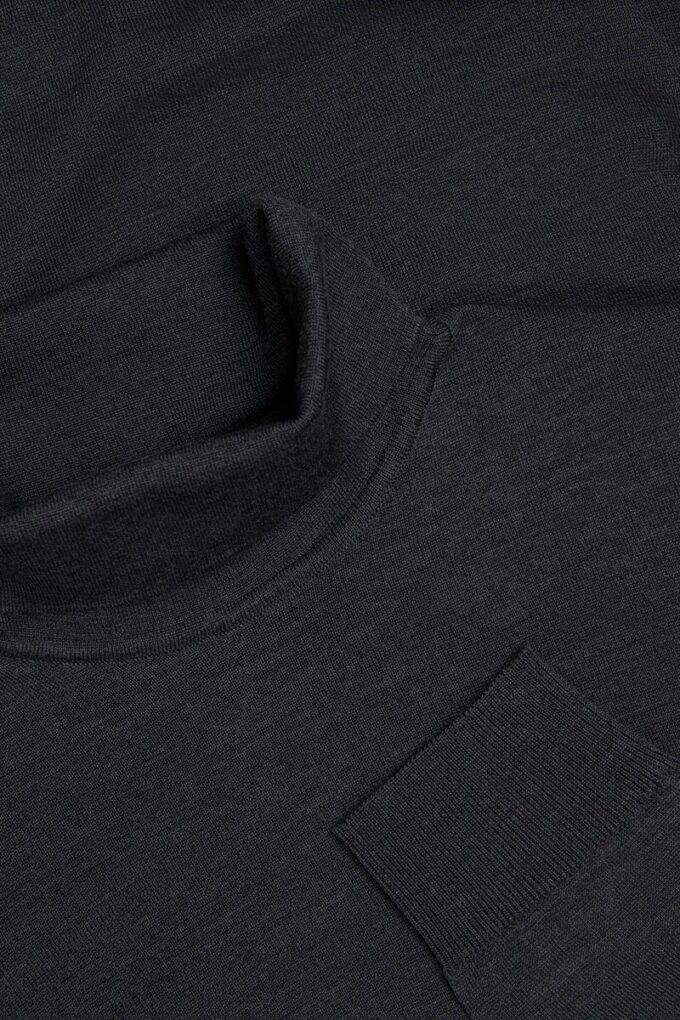 Der Rollkragenpullover aus Merinowolle – Archiv Der Rollkragenpullover aus Merinowolle – Archiv