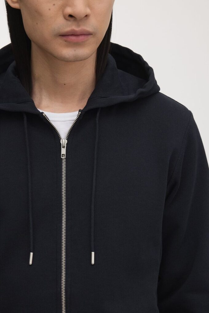 Der Zip Hoodie