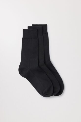 Die Baumwollsocken im 3er-Pack