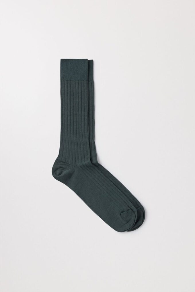 Die gerippten Merino-Socken Die gerippten Merino-Socken
