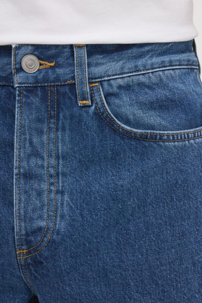 Die Loose Jeans