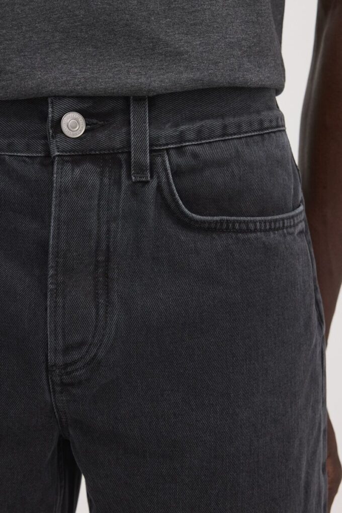 Die Loose Jeans