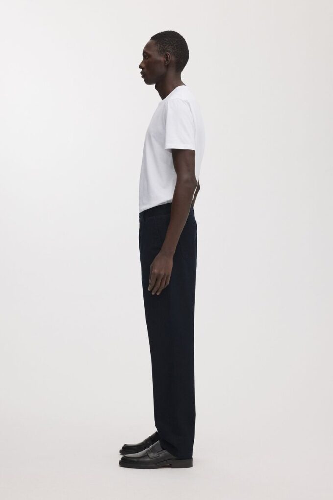 Die Loose Twill Chino