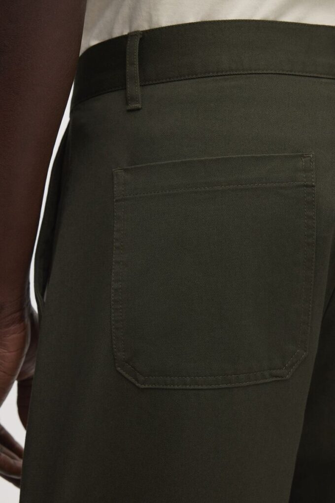 Die Loose Twill Chino