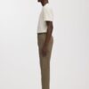 Die schmale Chino