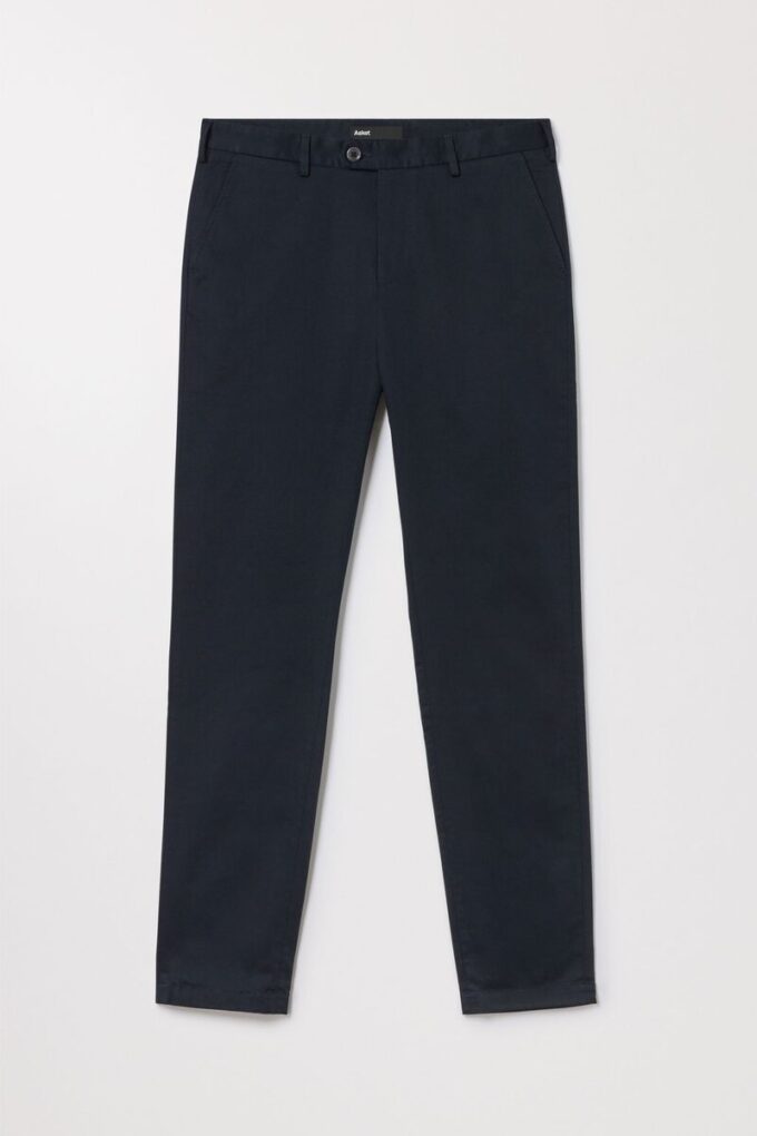 Die schmale Chino