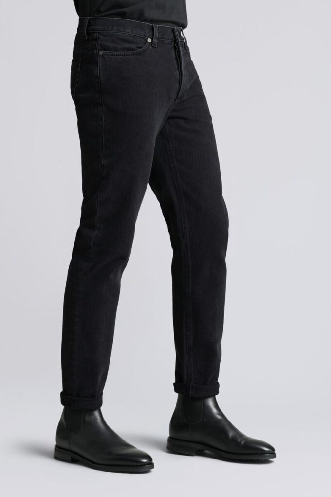 Die schwarze Jeans – Archiv