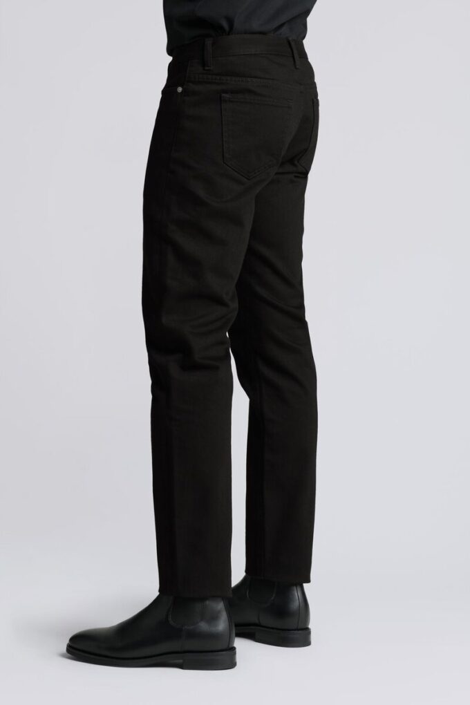 Die schwarze Jeans – Archiv Die schwarze Jeans – Archiv