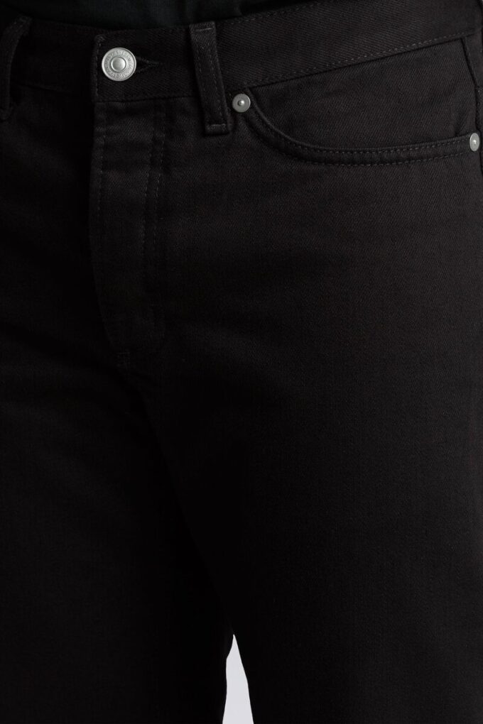 Die schwarze Jeans – Archiv Die schwarze Jeans – Archiv